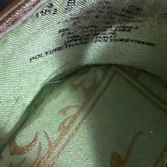 Disney Store Tiana Costume Shoes - Little Girls Size  11/12. GUC Green/Gold - Picture 9 of 9